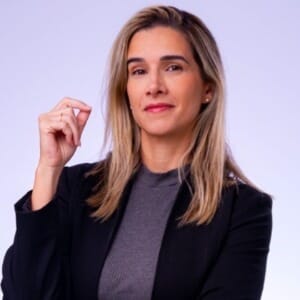 Flávia Bahia