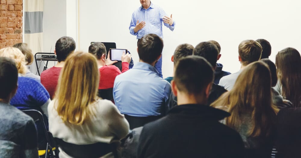 Curso de Escolarização BarraShopping