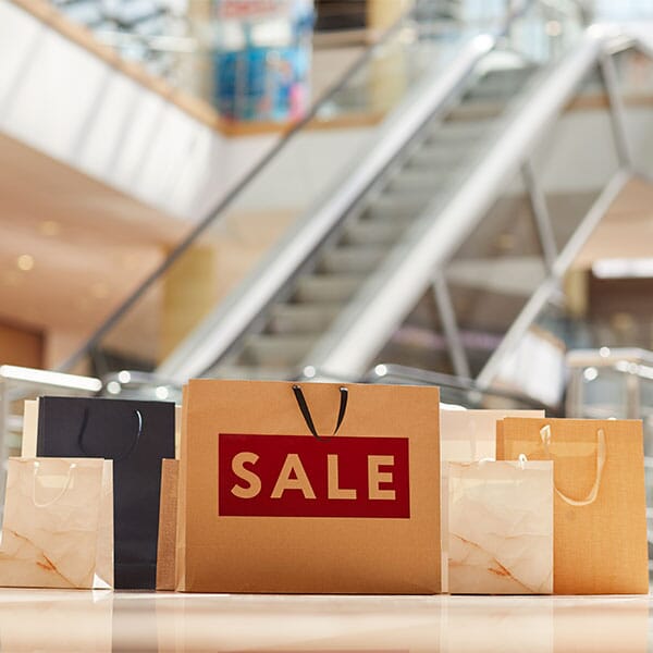 Novos contratos e mais vendas: as expectativas nos shopping centers em 2022