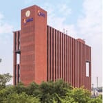 Max estates leases 26,608 sq ft to Target Sourcing